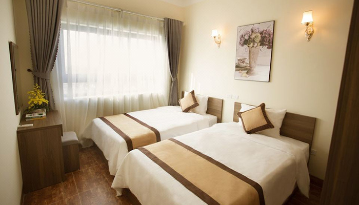 Is Tien Loc accommodation service suitable for those who are business guests?
