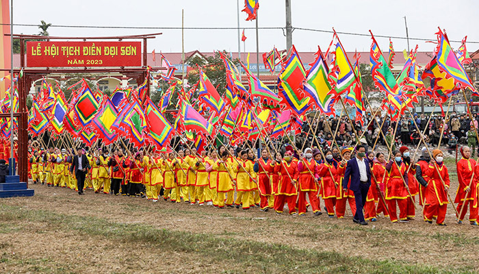 Tich Dien Doi Son Festival - A typical spring festival in Ha Nam